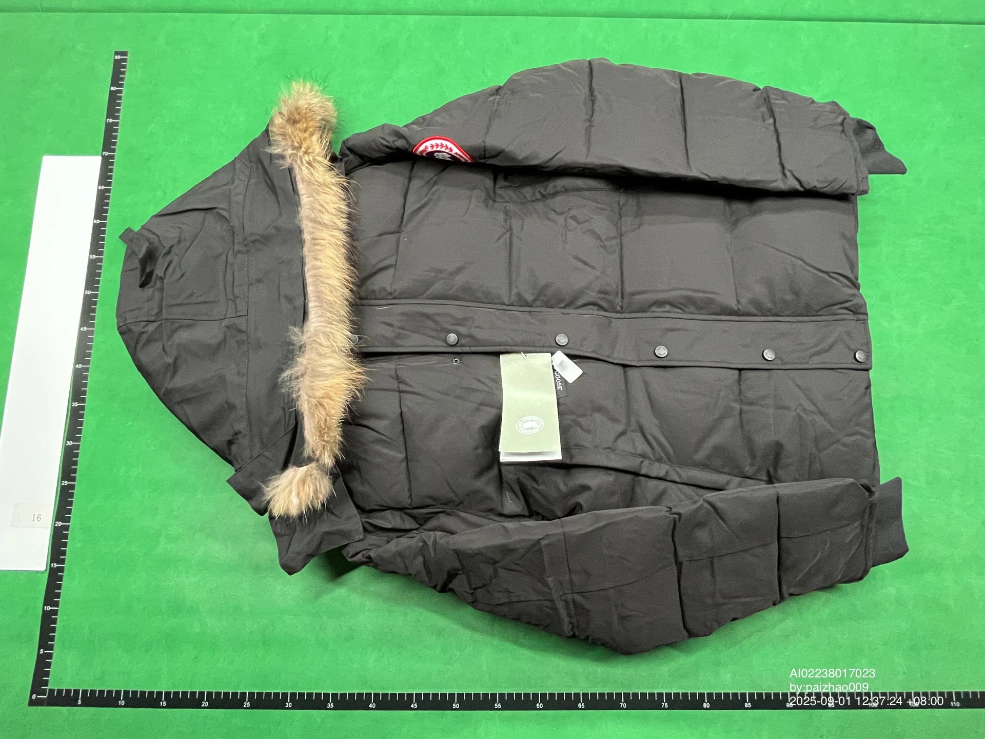 black (out of stock size, 10 days or so delivery)