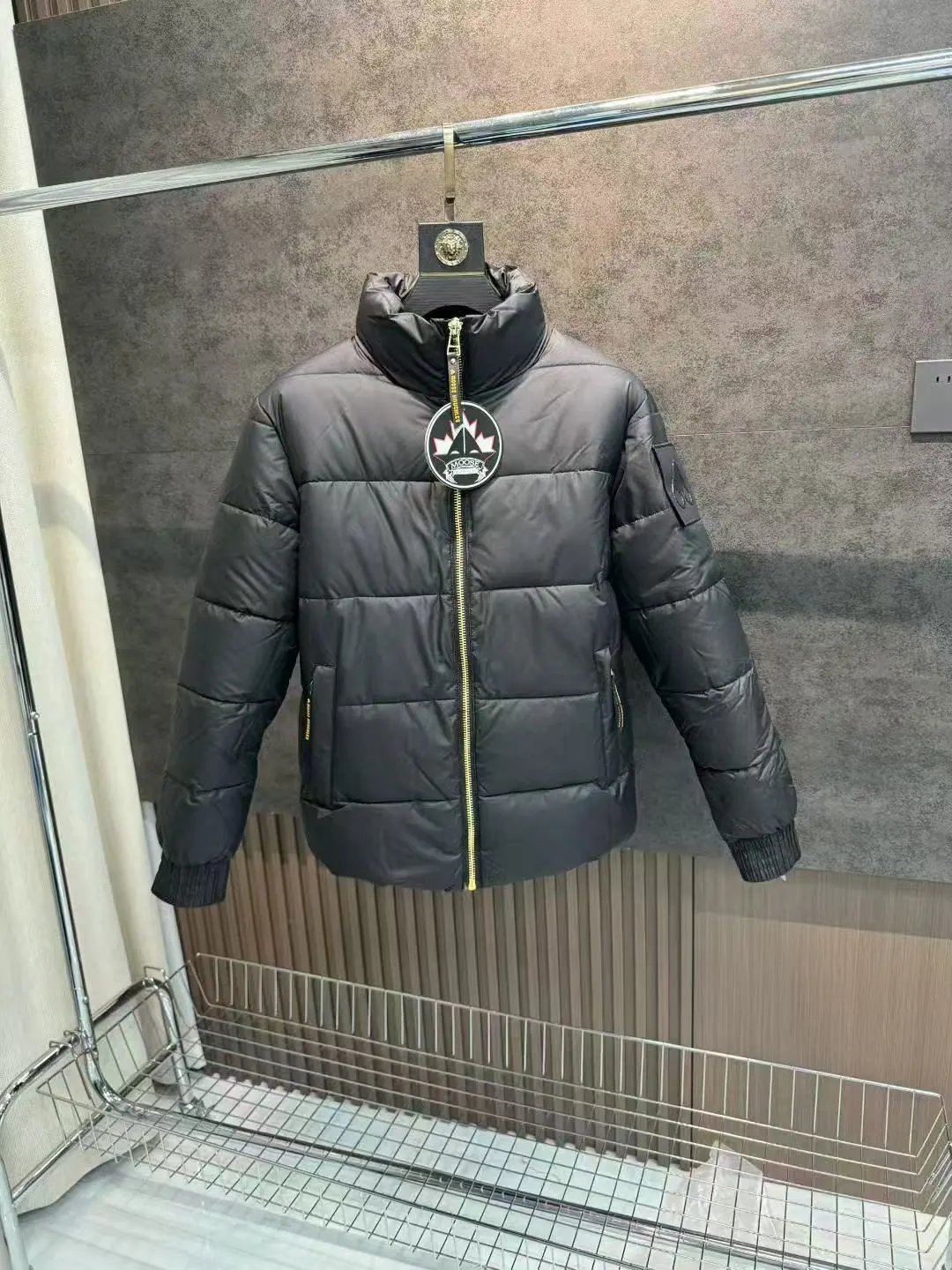 Moose Black