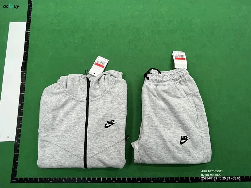 Set light gray
