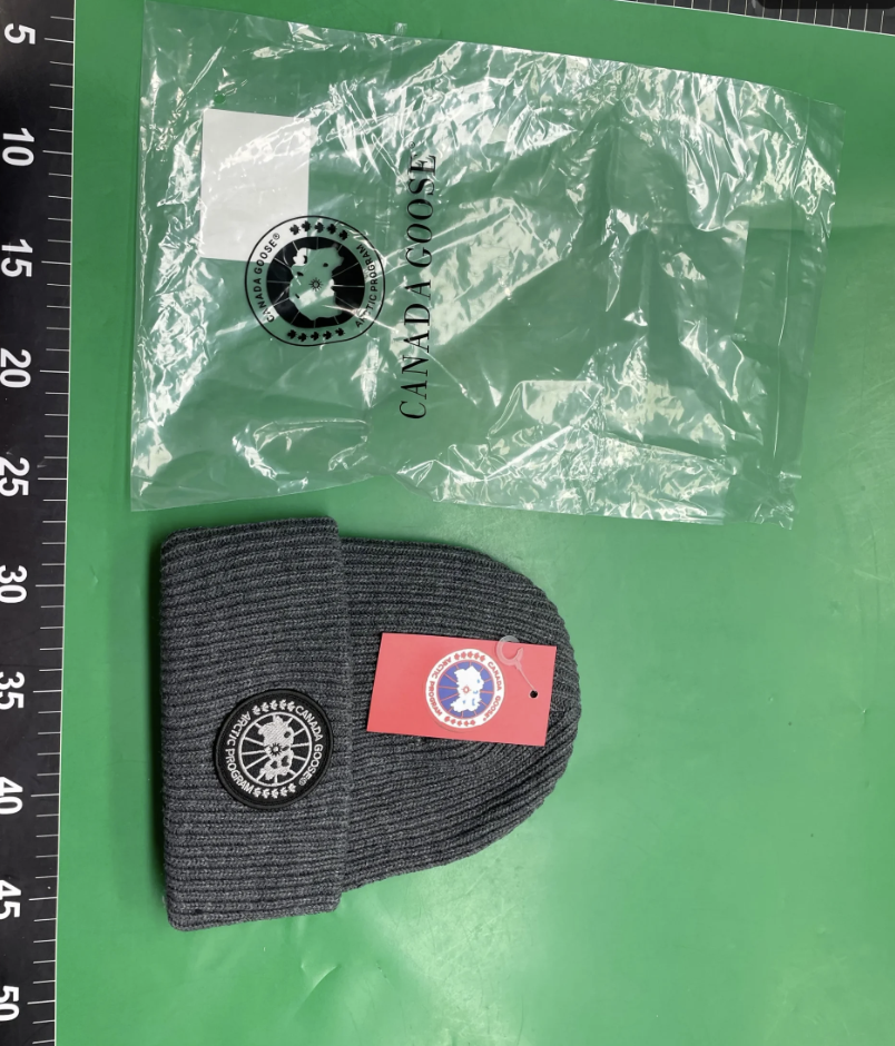 goose dark gray1