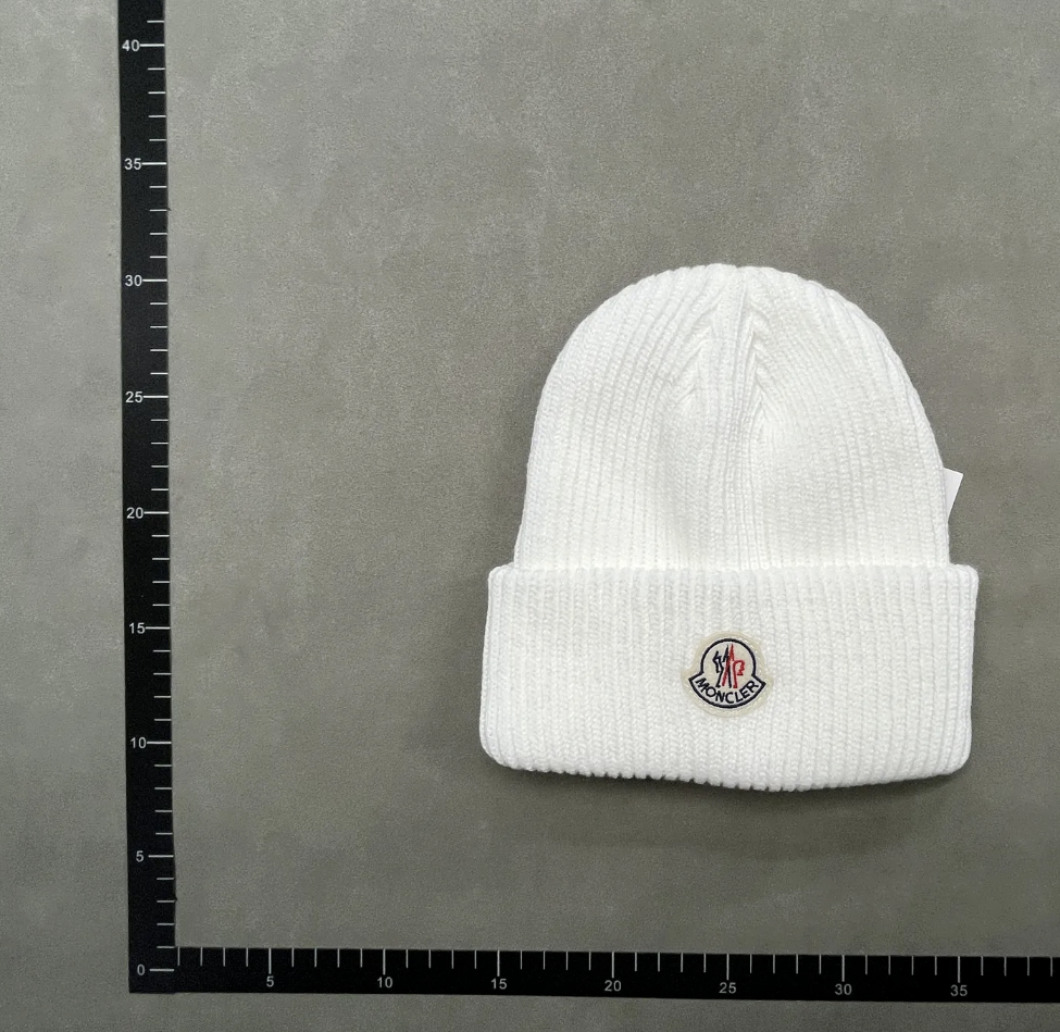 moncle white