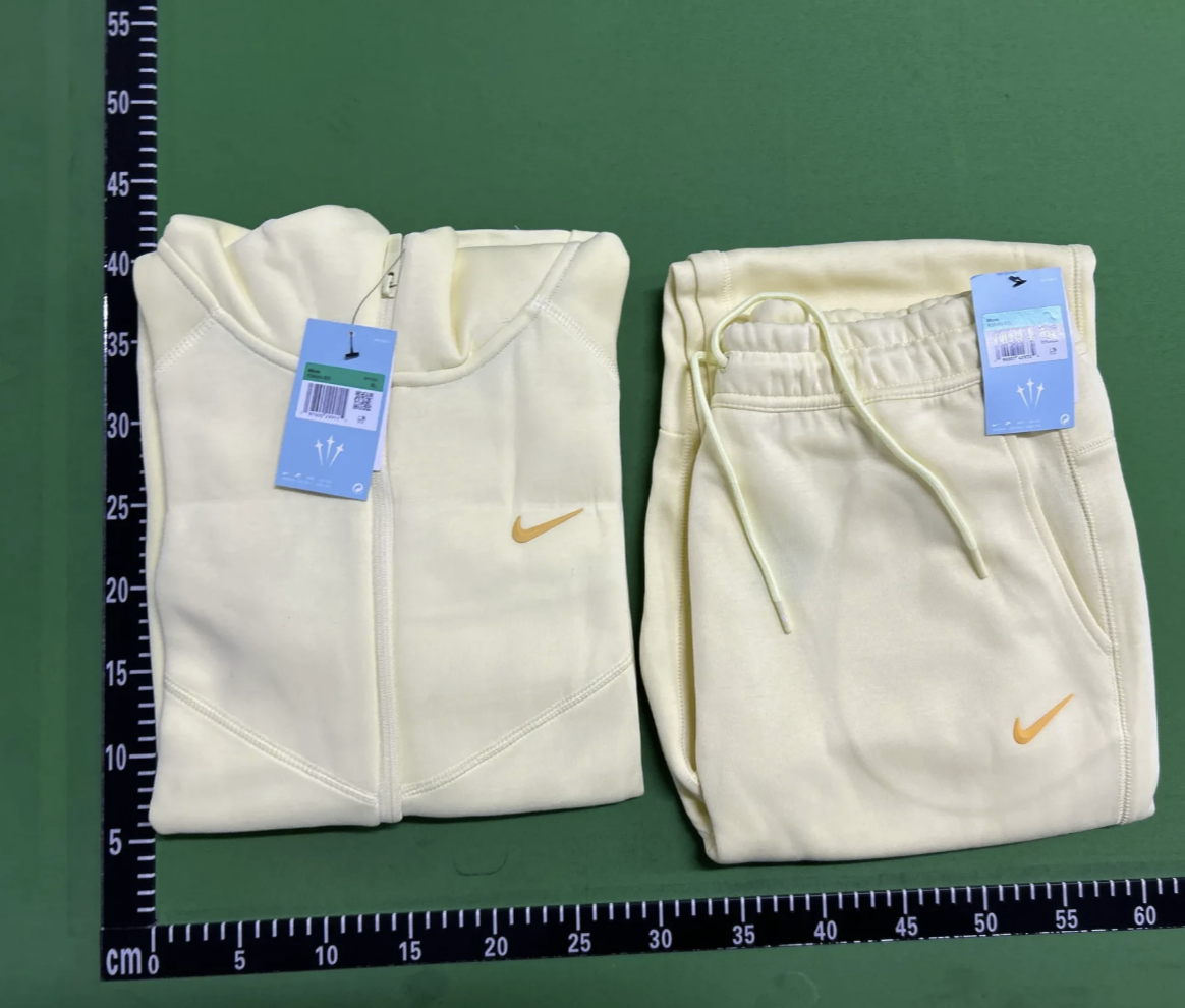Set Yellow