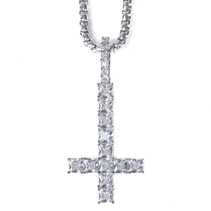 Cadena Opium Upside Down Cross