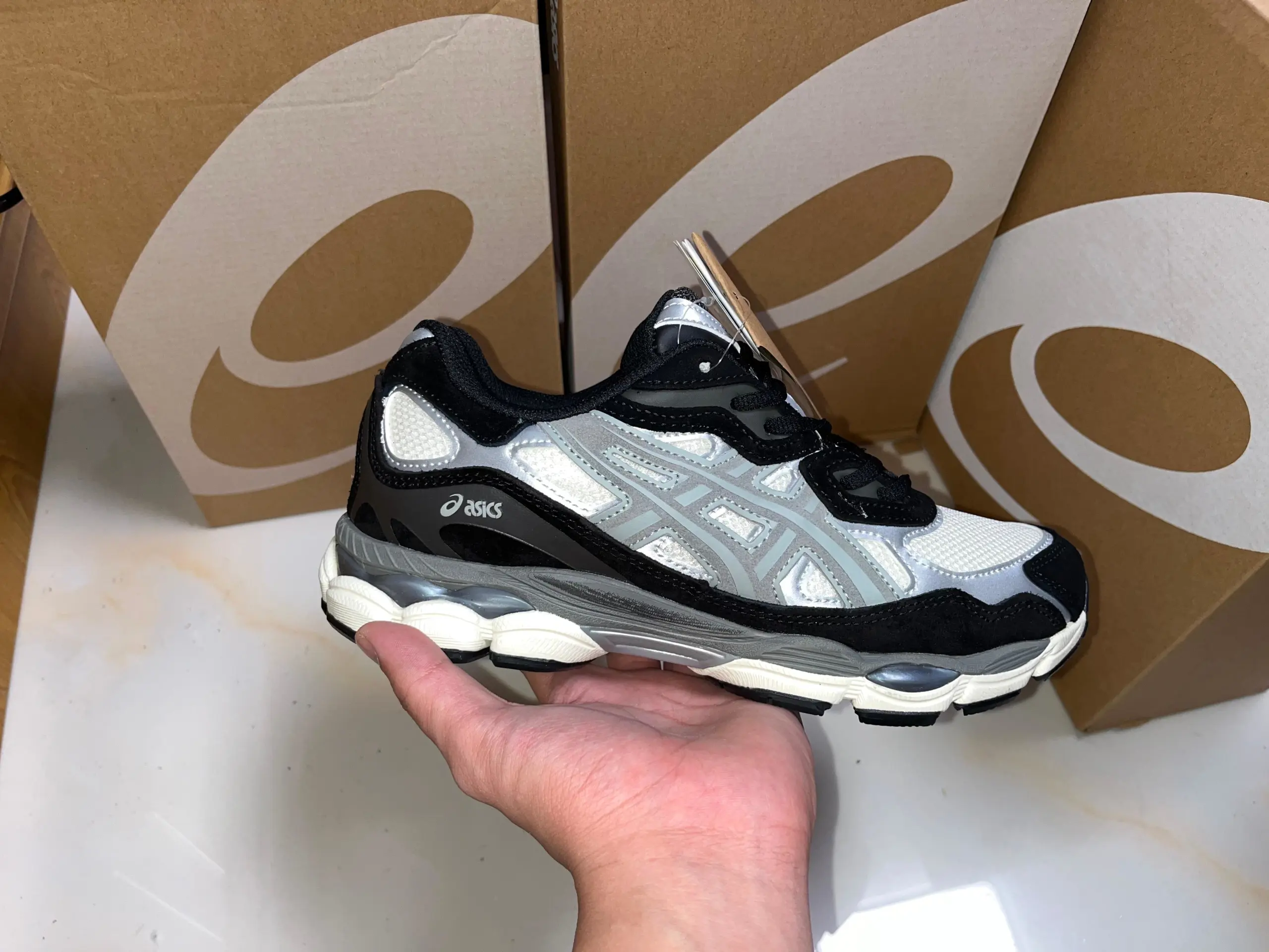 Asics GEL-NYC