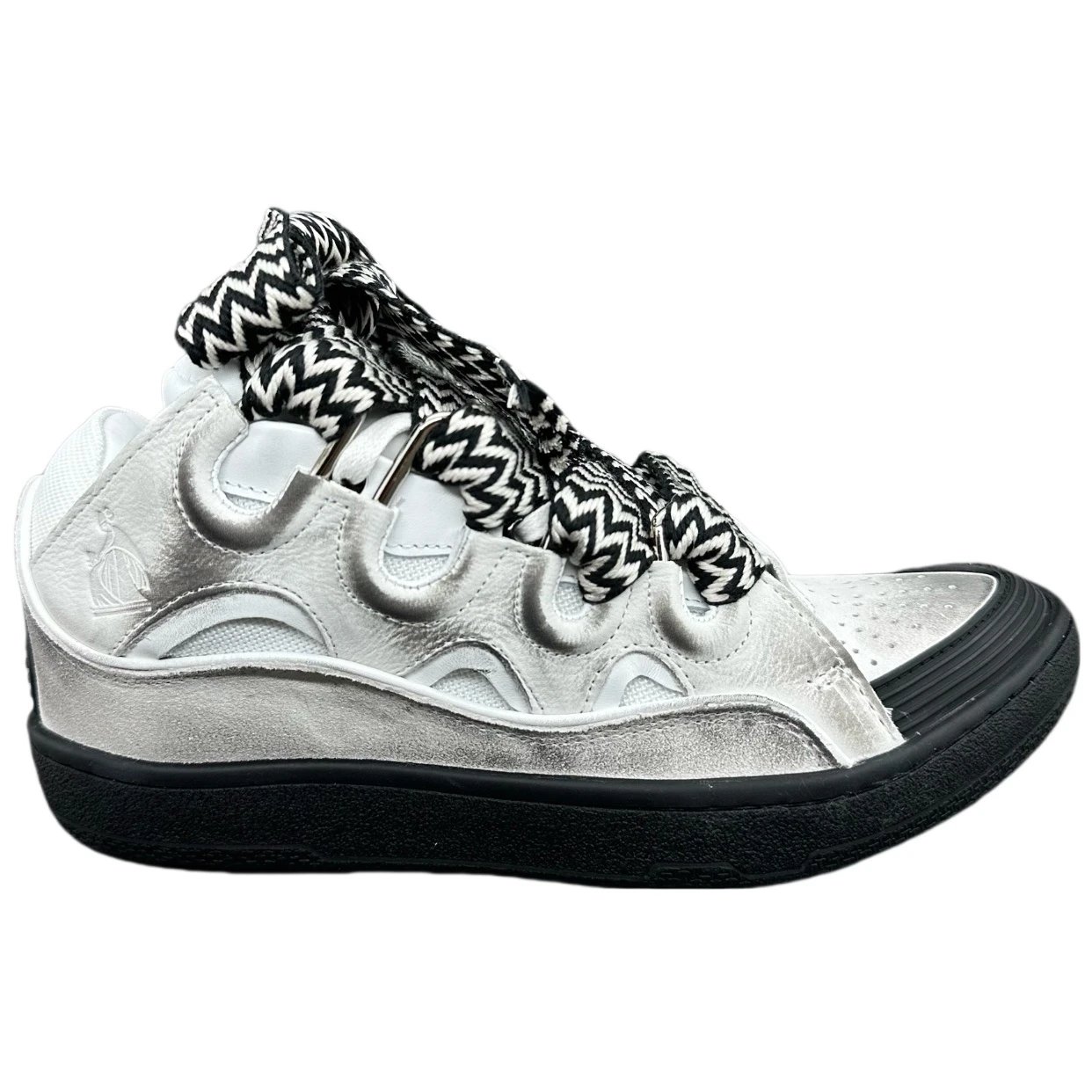 Sliver White Black
