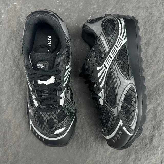 Bottega Veneta Sneakers Orbit product detail image 13