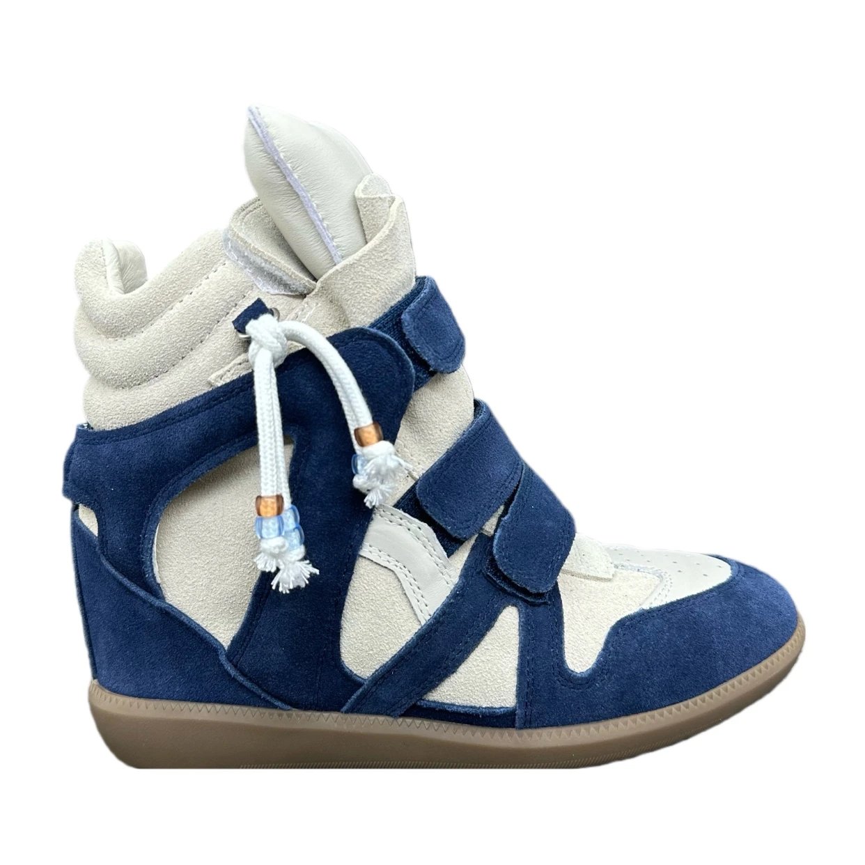 Blue White-Baskets Bekett
