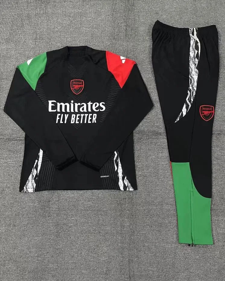 24阿森纳球员黑色