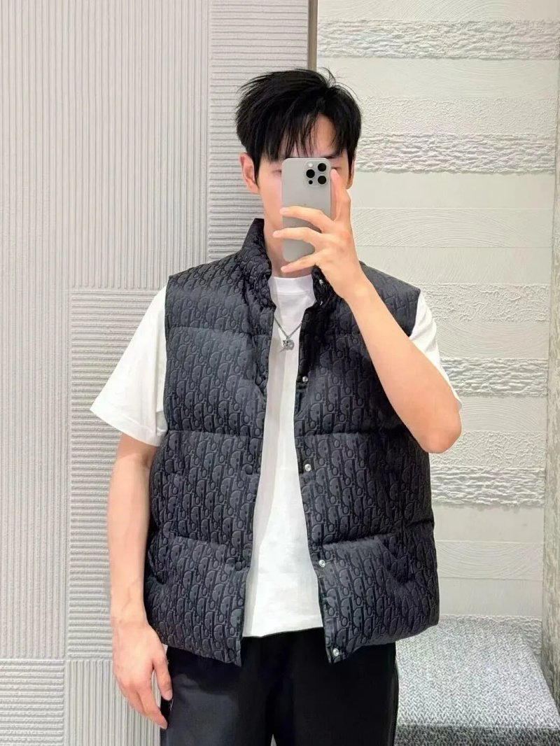 Down jacket from Yin Kuang's Shop