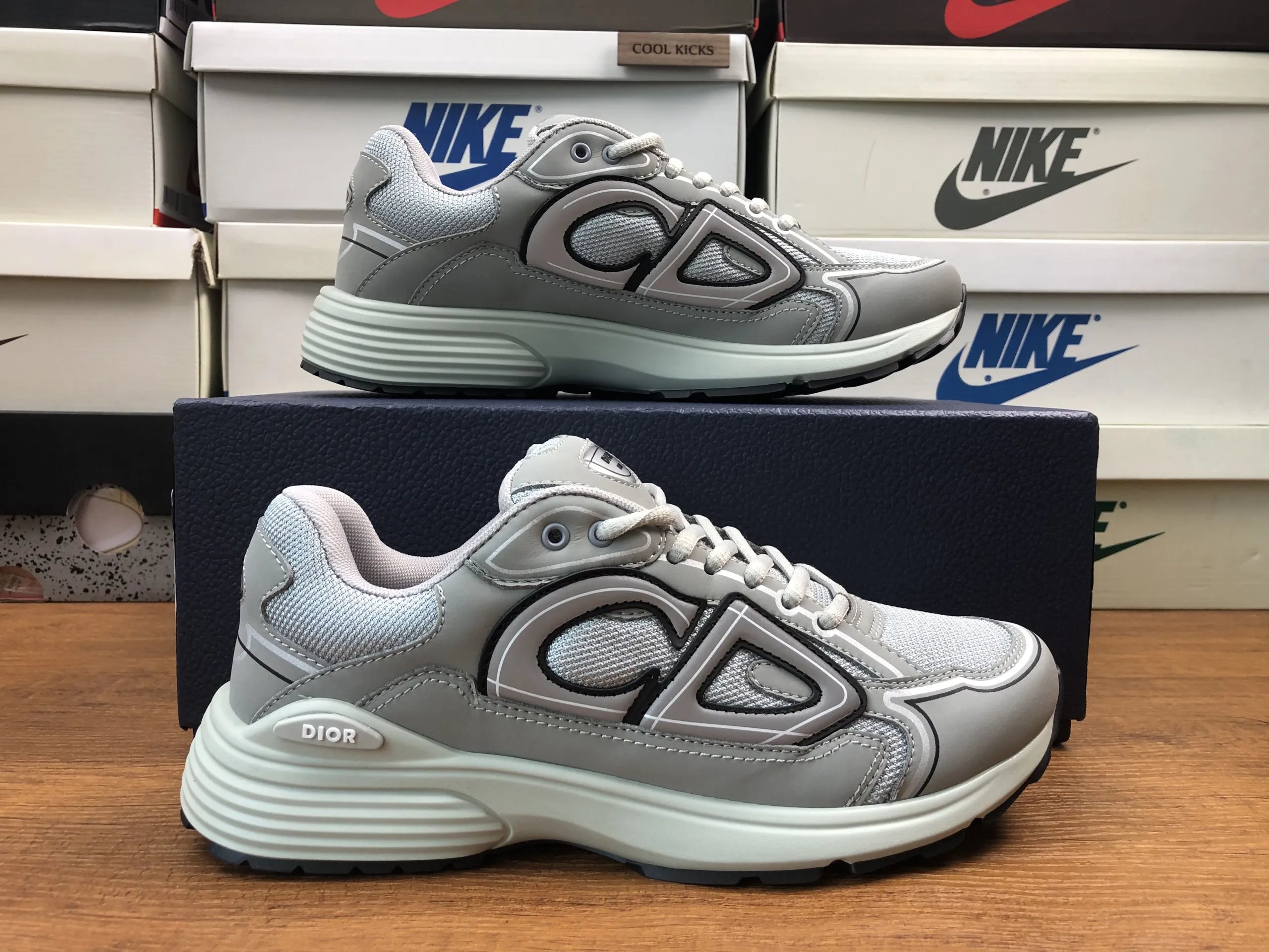 H868 GREY