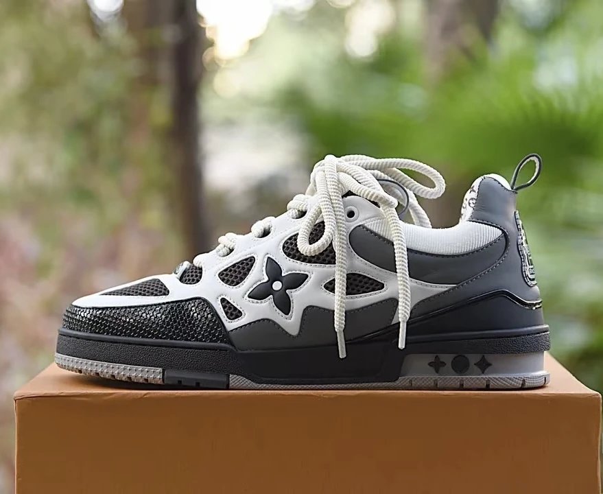 black-gray
