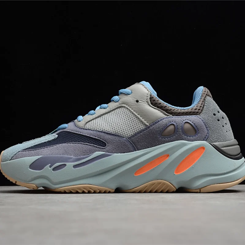 Adidas Yeezy 700 V2 2