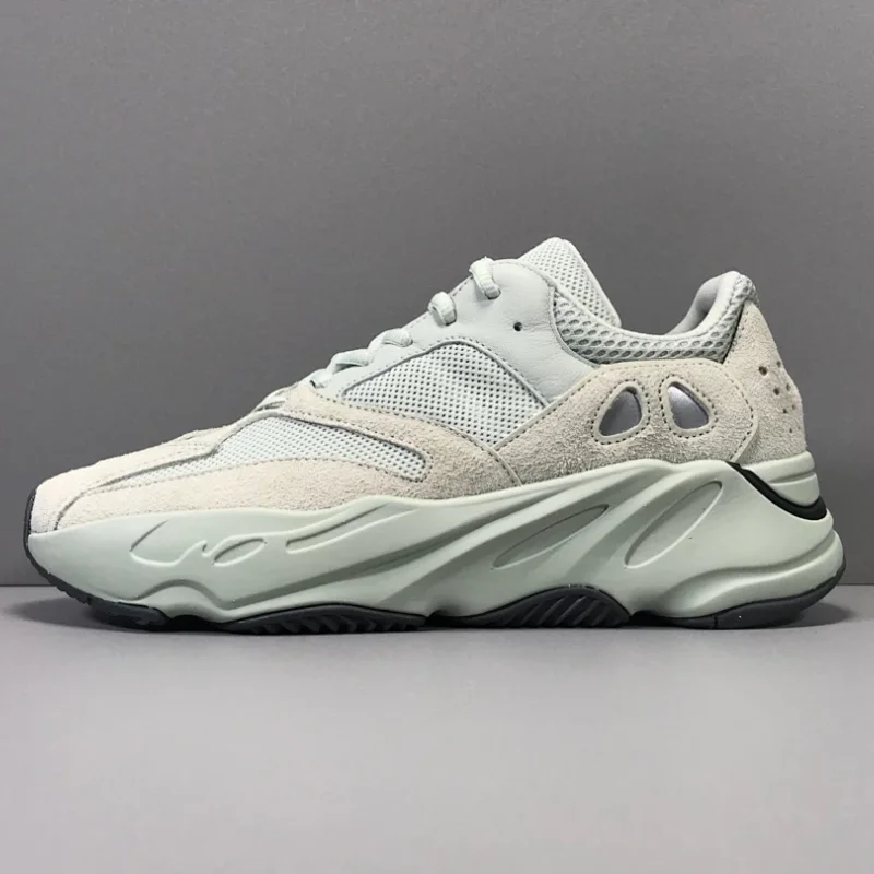 Adidas Yeezy 700 V2 7