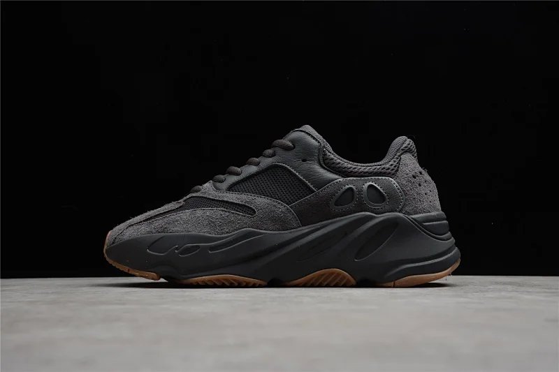 Adidas Yeezy 700 V2 6
