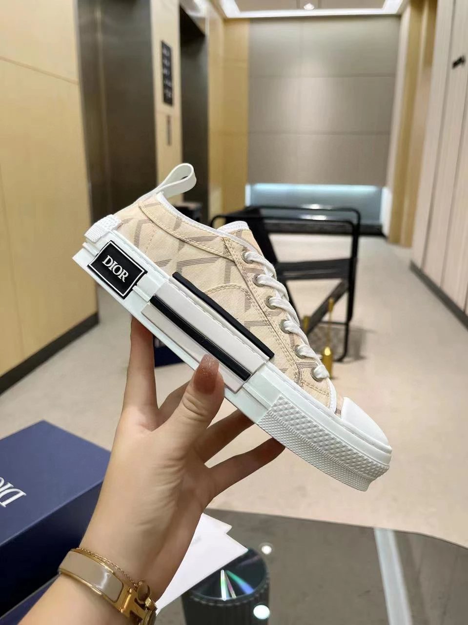 Dior High B23 — 8 colorway — USFans Spreadsheet photo