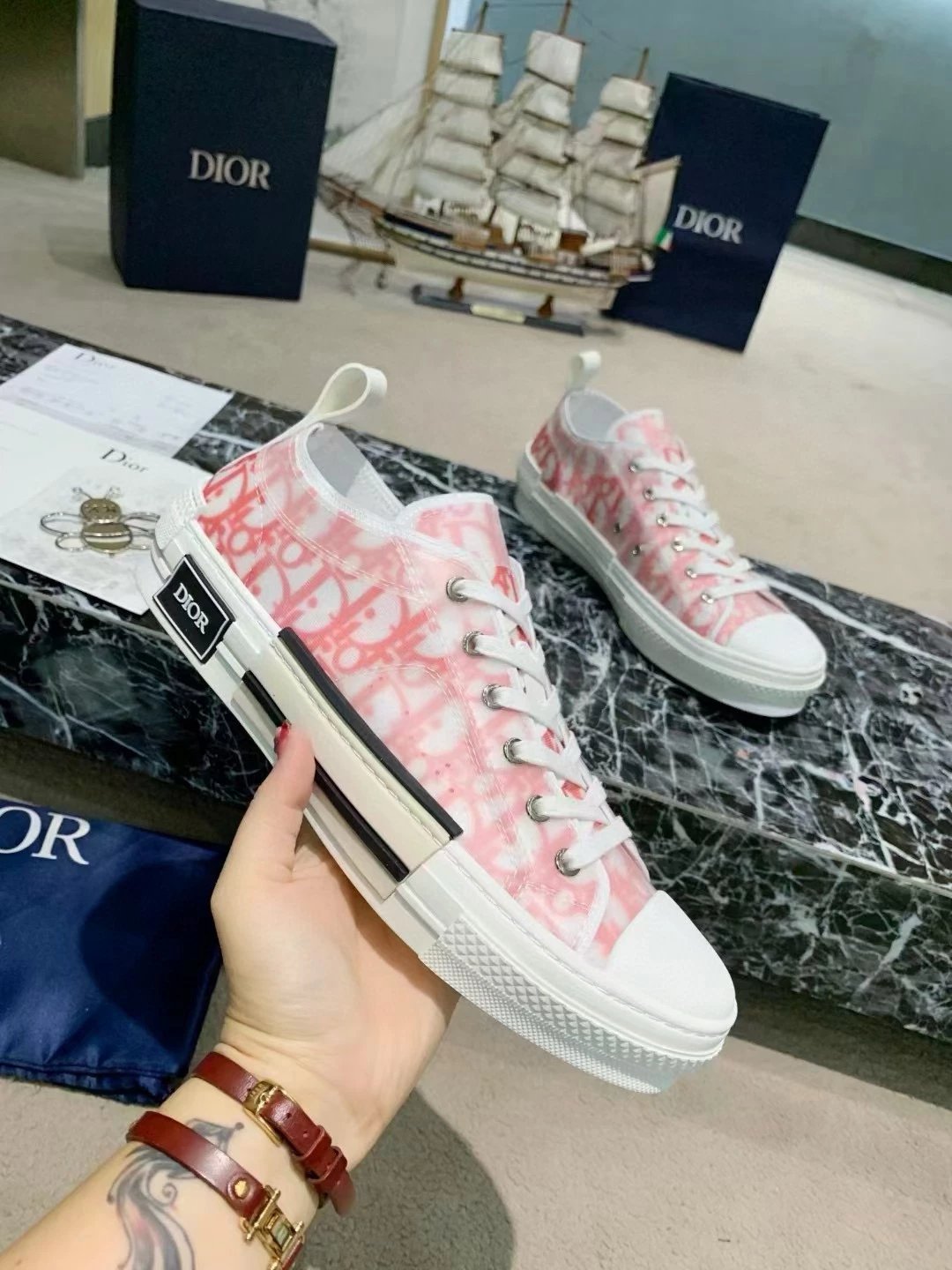 Dior High B23 — 9 colorway — USFans Spreadsheet photo