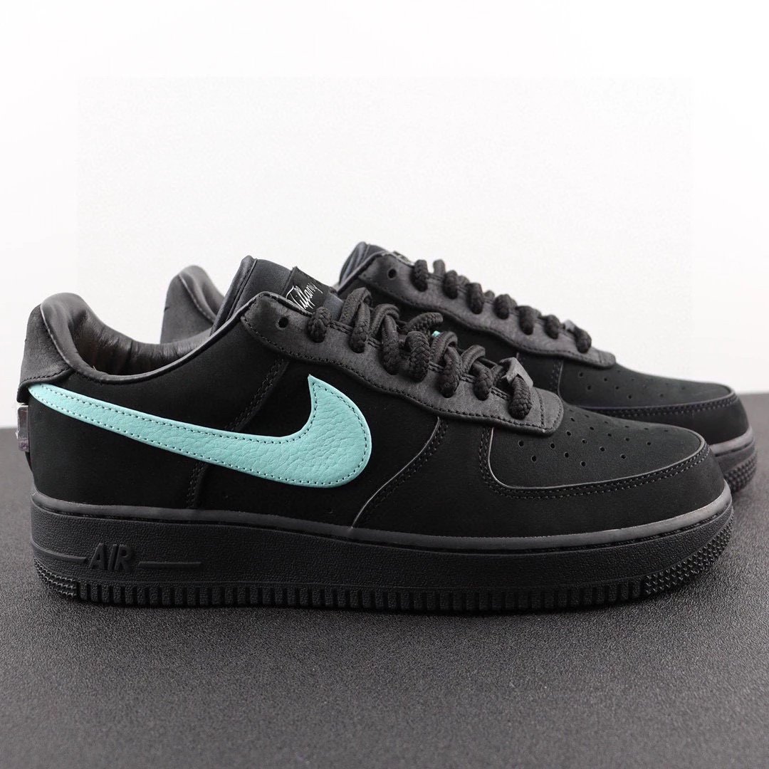 Nike Air Force 1 Low Nocta 6