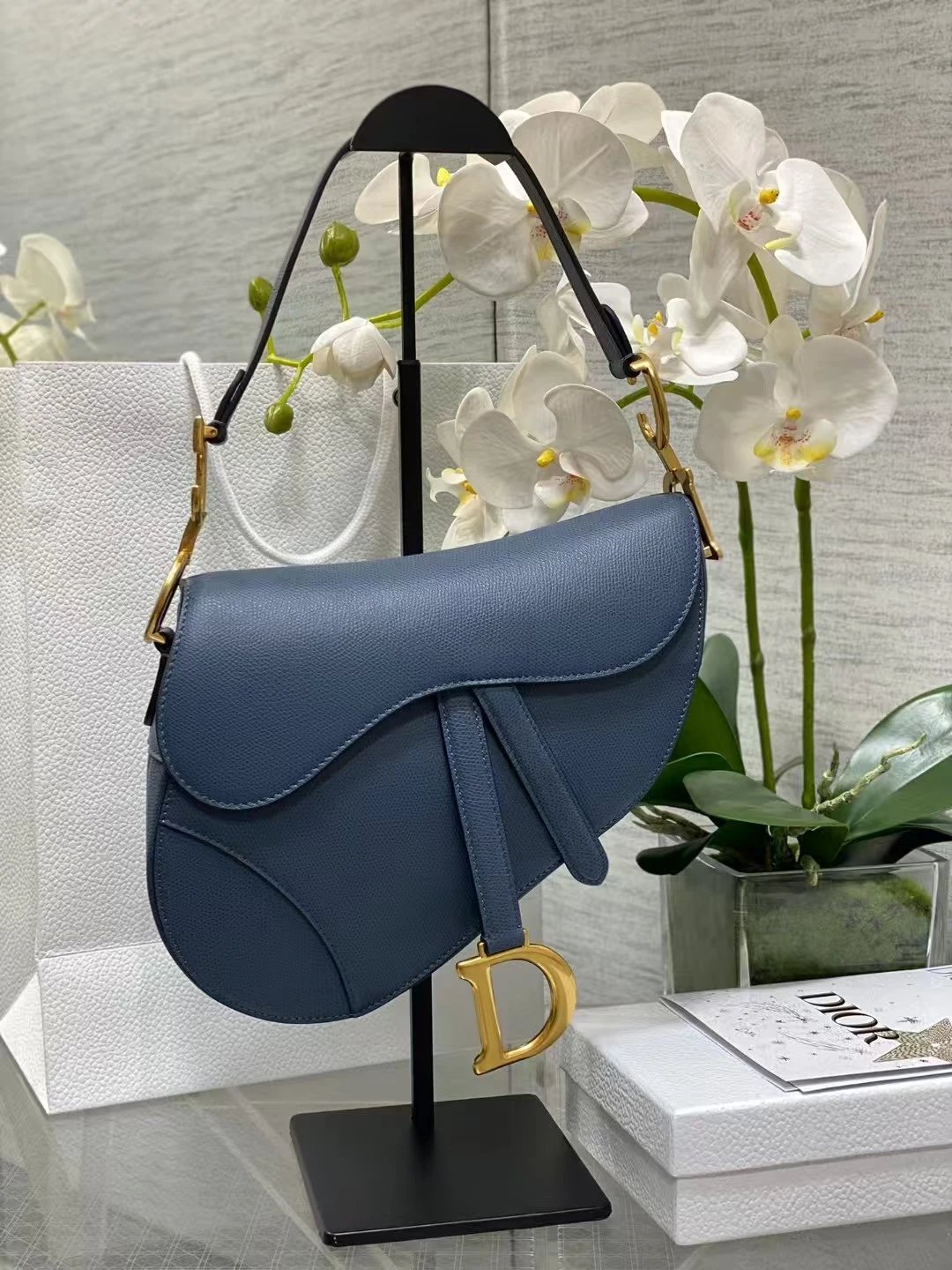 Dior Saddle Bag — Blue 24 × 6 × 18cm colorway — USFans Spreadsheet photo