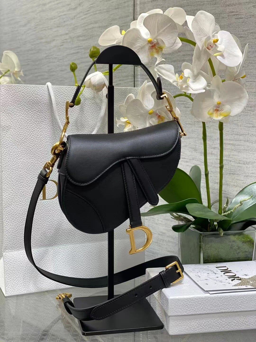 Dior Saddle Bag — Bright Black 17 × 5 × 15cm colorway — USFans Spreadsheet photo