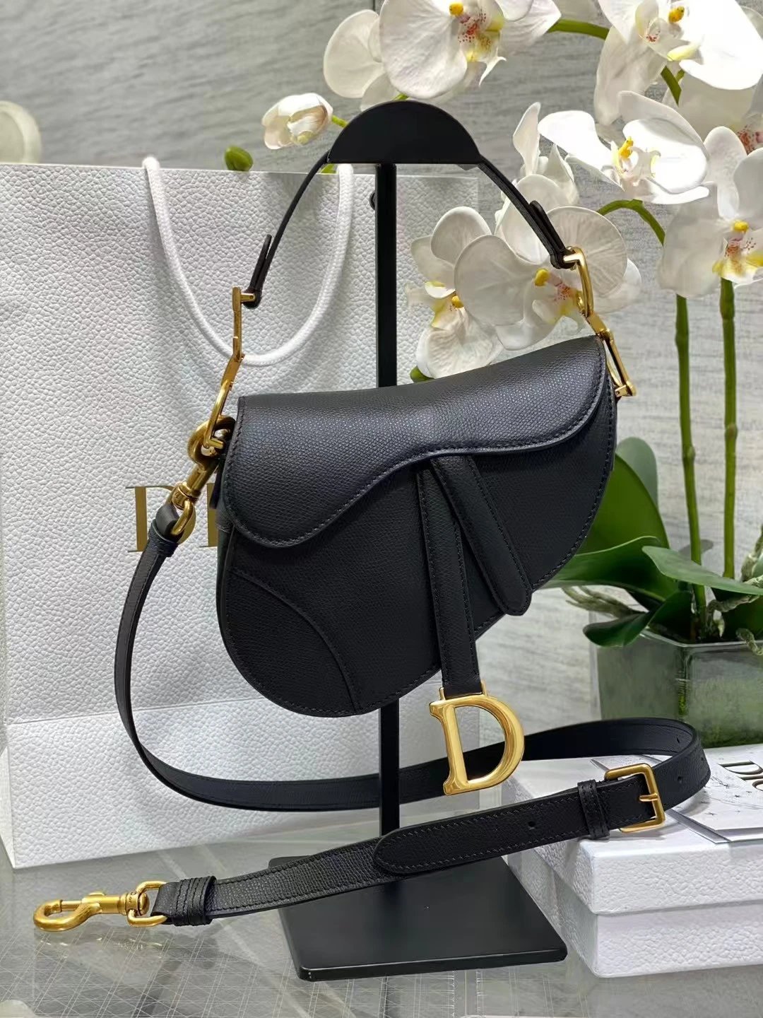 DIOR Saddle [28+ styles]v foto 2