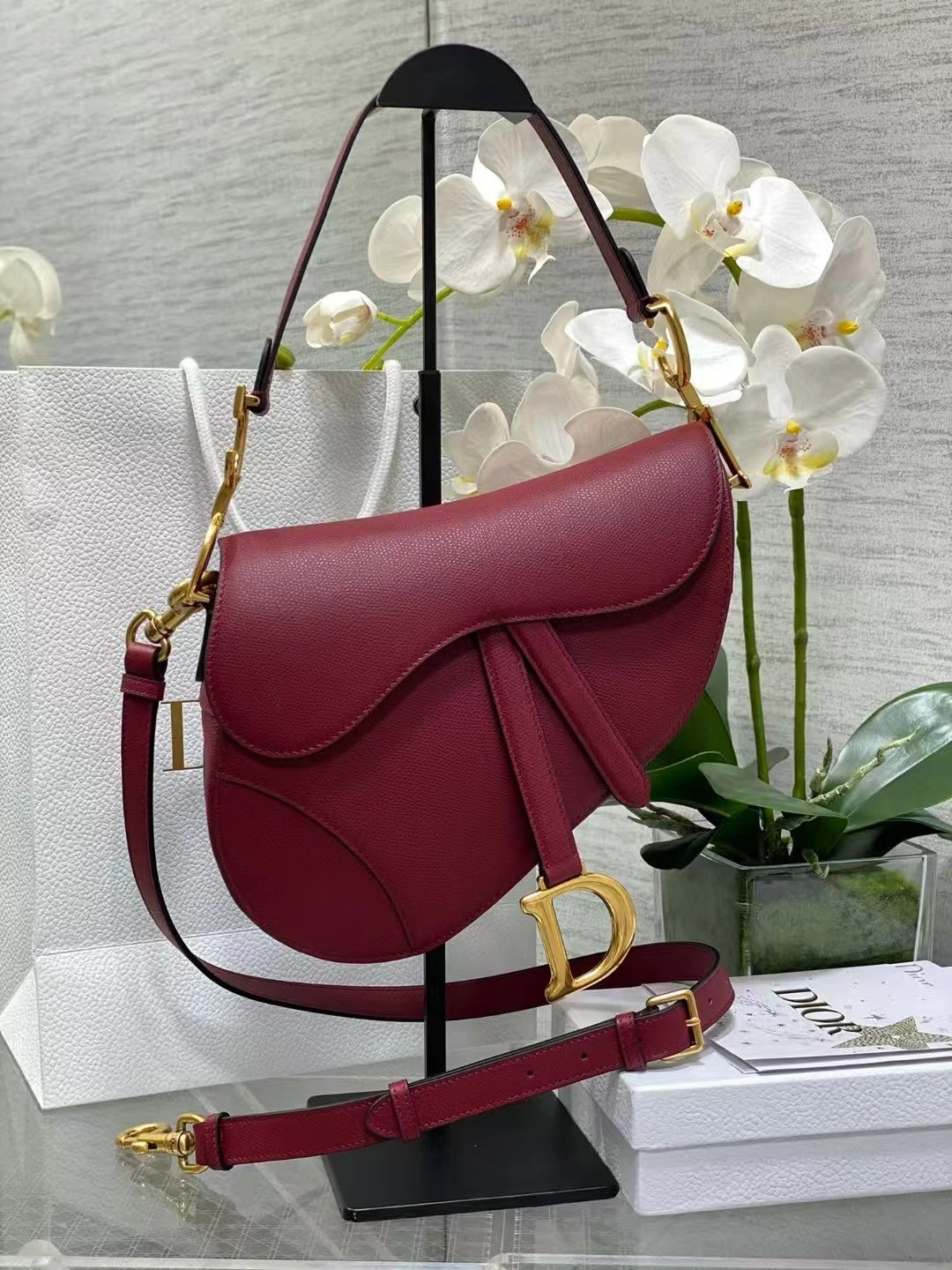 Dior Saddle Bag — Red 24 × 6 × 18cm colorway — USFans Spreadsheet photo