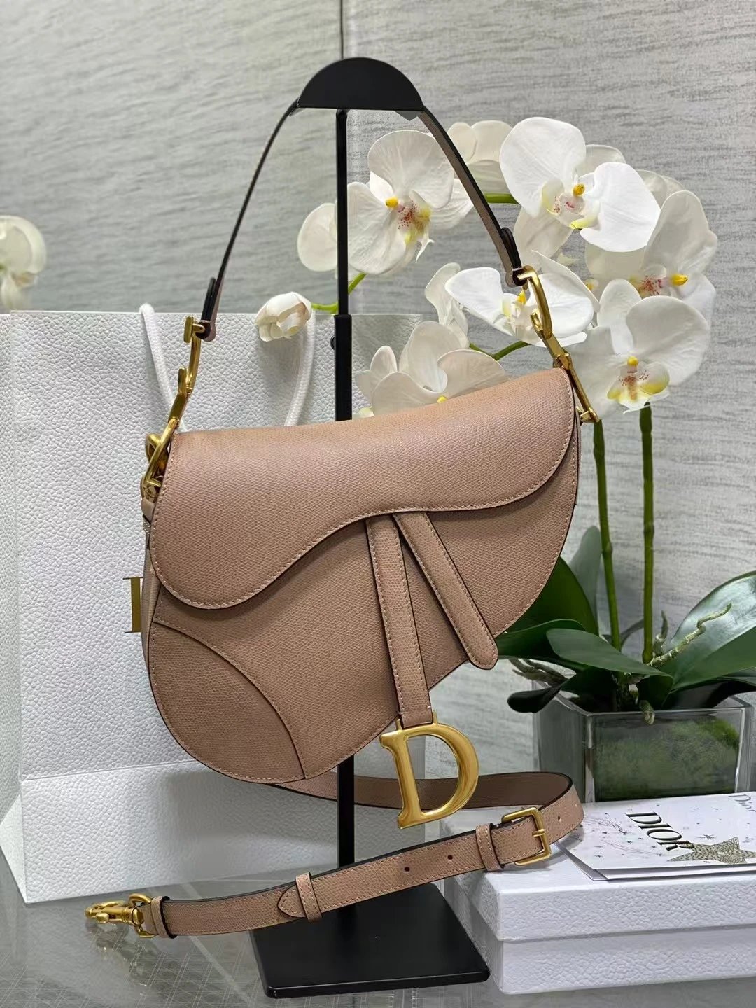 Dior Saddle Bag — Milk apricot 24 × 6 × 18cm colorway — USFans Spreadsheet photo