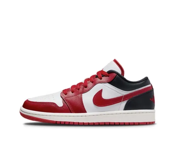 Air Jordan 1 Mid White Sneakers - 4
