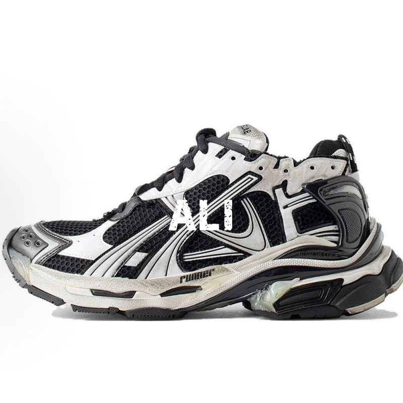 XA Batch 7.5 Run Ner Sneaker