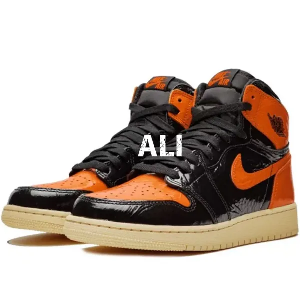 Air Jordan 1 High OG 'Graffiti' Black / Gray Sneakers Basketball Shoes - 15