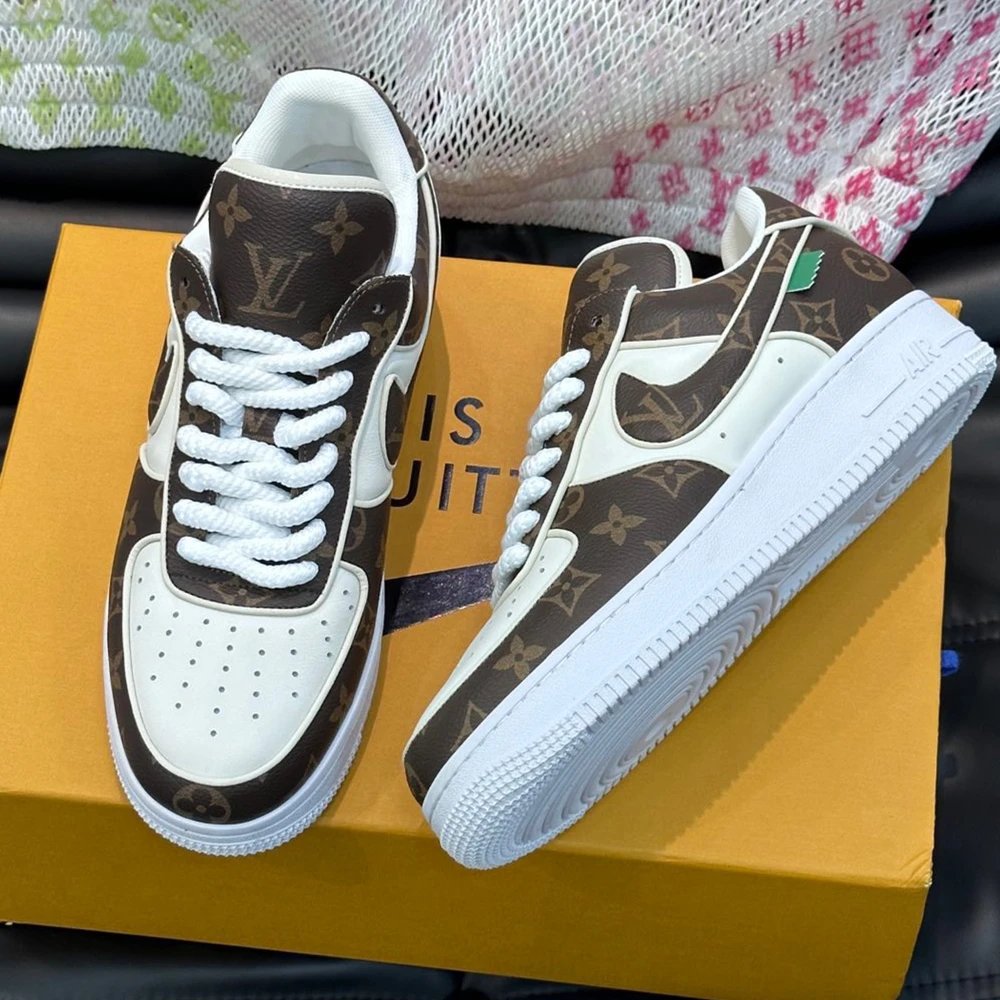 Louis Vuitton x Nike Air Force 1 White Monogram Sneakers - 7