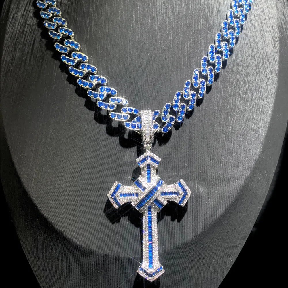 Men's Hip Hop Cuban Link Chain Cross Pendant Necklace, Full Rhinestone Bling Hip Hop Jewelry, Versatile Choker