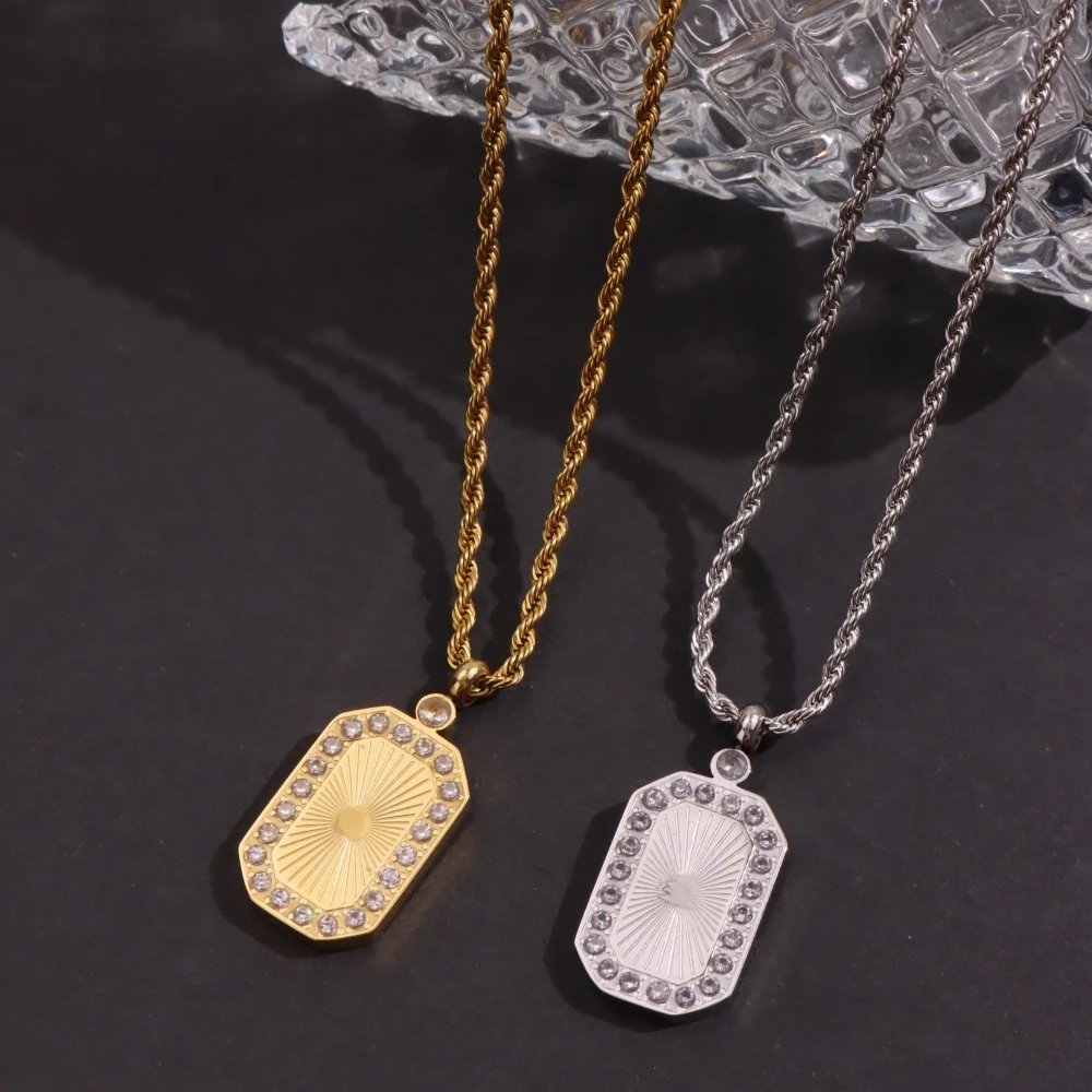 Ins Full Diamond Necklace Titanium Steel Sports Fitness Pendant, High Grade, Light Luxury, Couple, Men's and Women's Trendy Brand, Non Fading, Niche