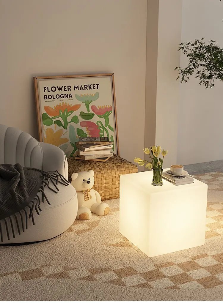Cube desk lamp, intelligent floor lamp, living room bedroom ins style, high-end atmosphere, simple and modern bedside table lamp