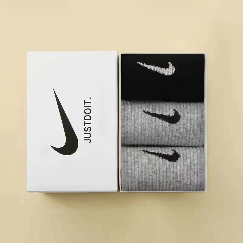 3 pairs [gray+gray+black]
