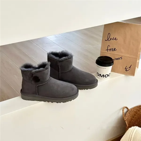 UGG Classic Mini Platform Black Snow Boots - 12