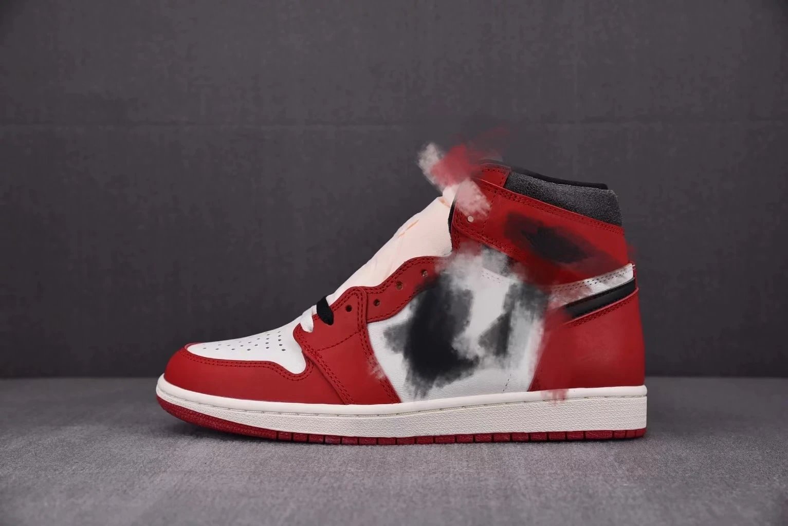 AJ 1