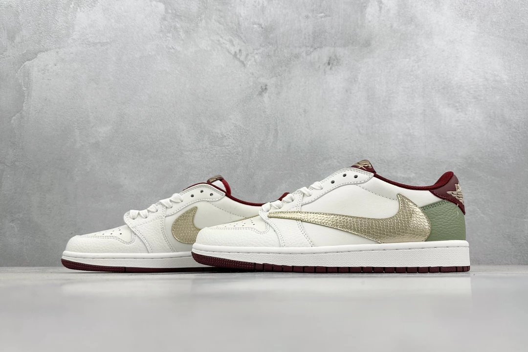 Travis Scott x Fragment x Air Jordan 1 Low 