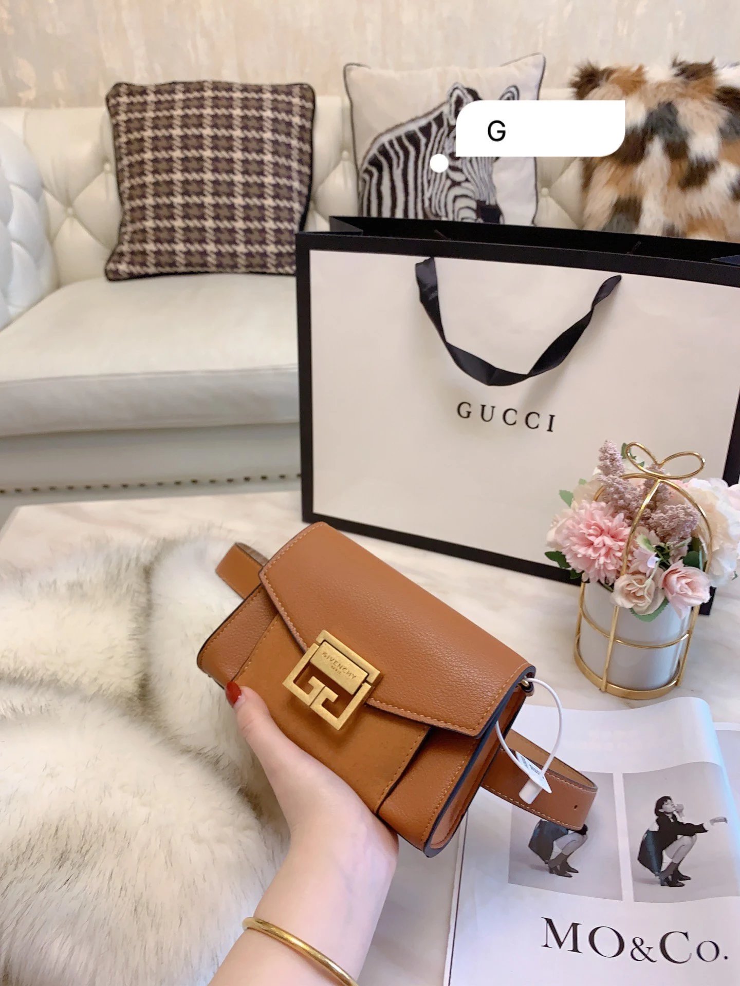 Givenchy Antigona Mini Wallet Black with Green 4G Clasp Short Wallet - 11