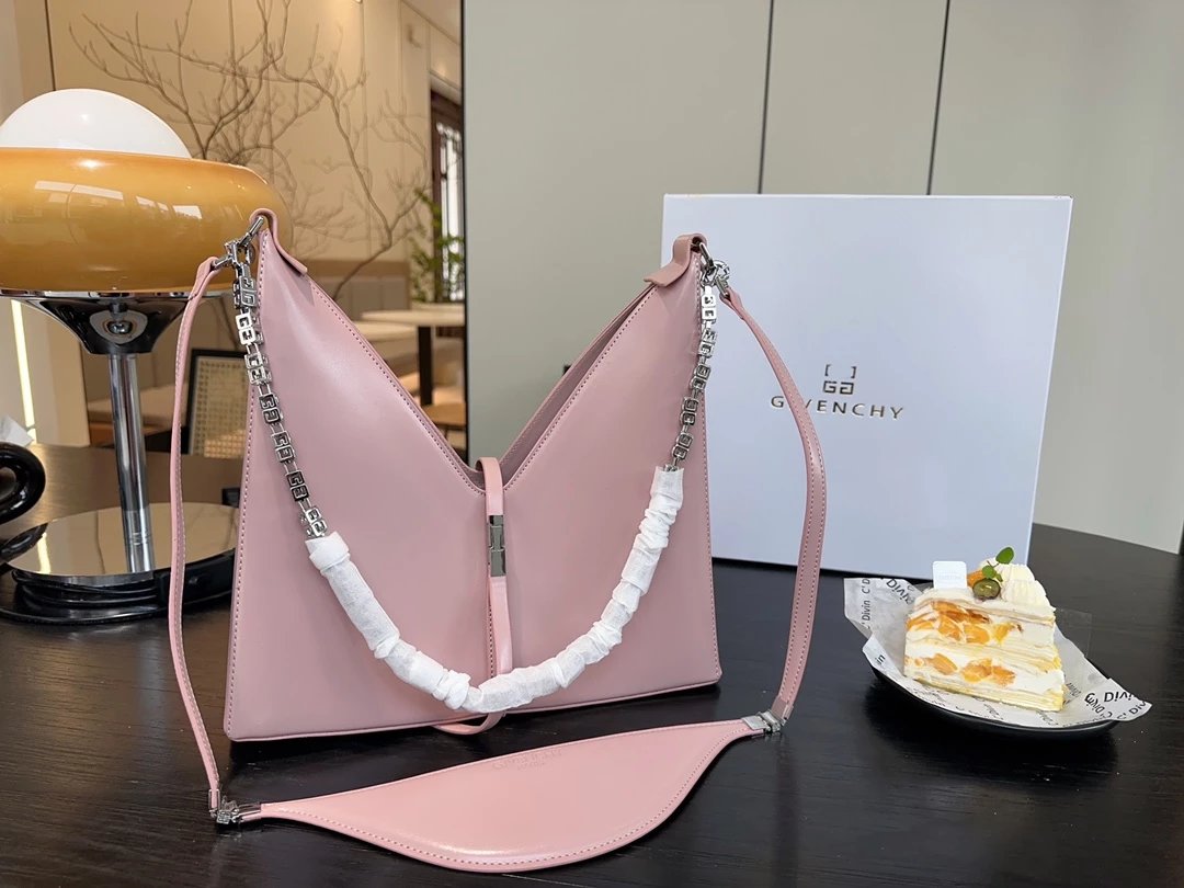 Givenchy GV3 Chain Shoulder Bag White - 10