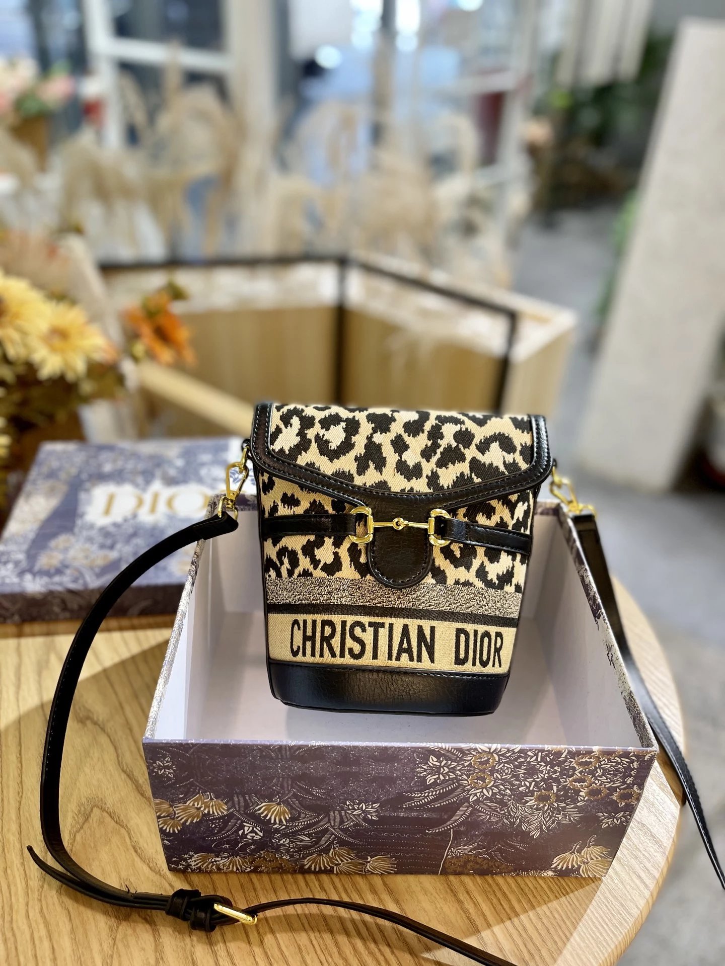 Dior Book Tote Mini Oblique Print Black and Beige Bucket Bag Handbags - 11