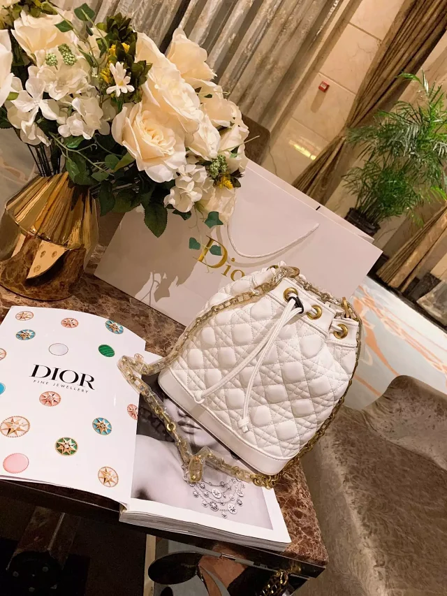 Dior Handbags product detail image 7