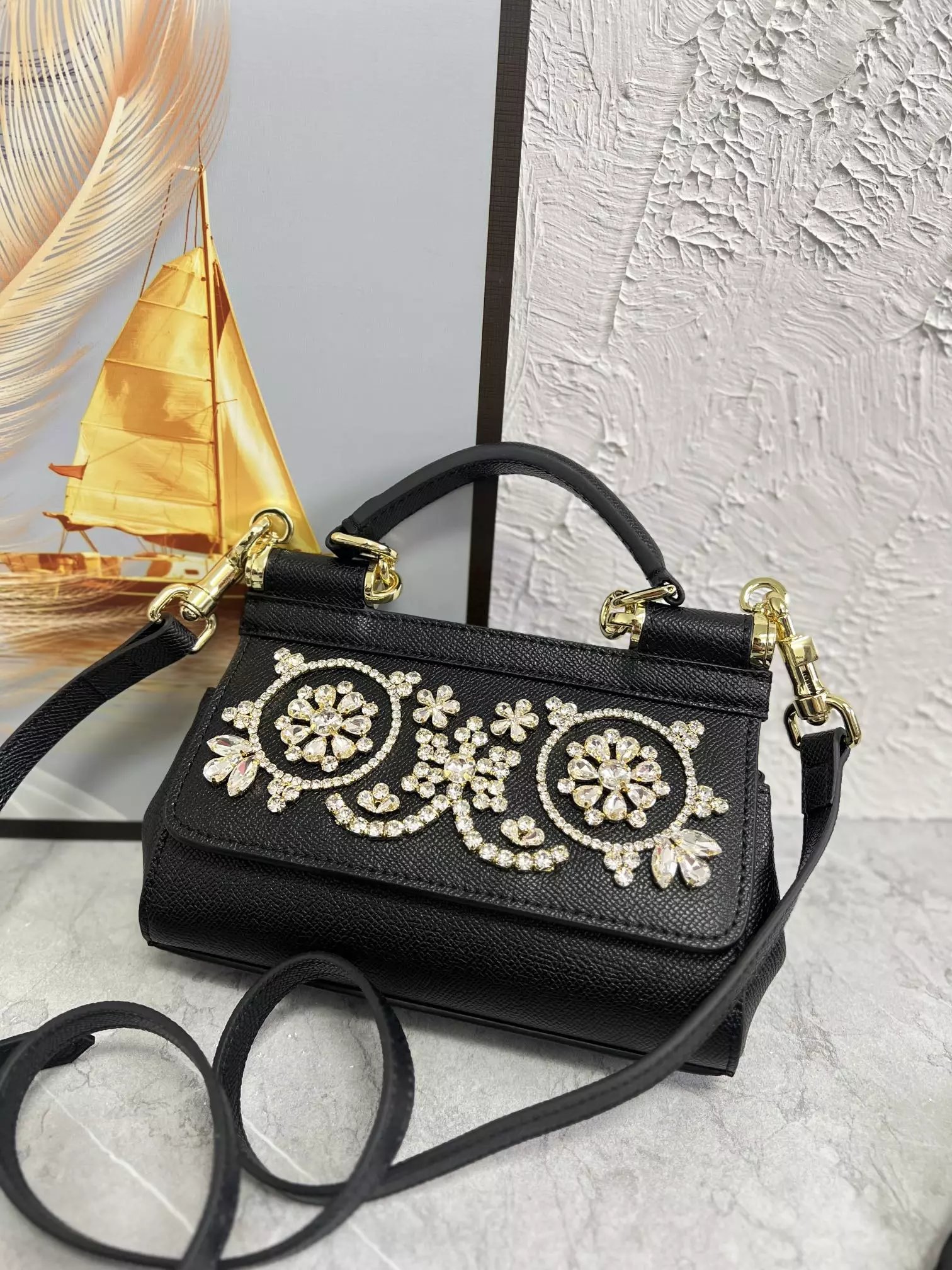 Dolce & Gabbana DG Logo Croc-Embossed Gold Chain Bag - 2