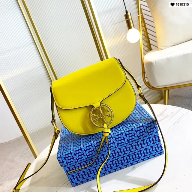Tory Burch Crossbody Bags Logo flap product detail image 9