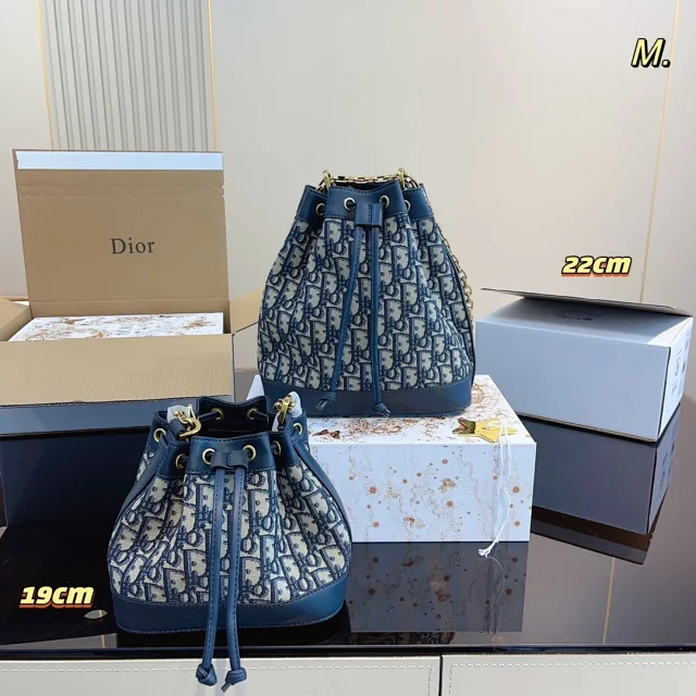 Dior Handbags product detail image 6