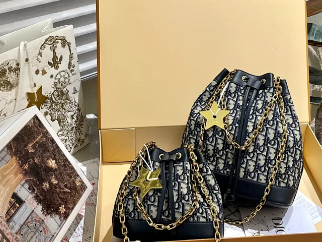 Dior Crossbody Bags product detail image 1