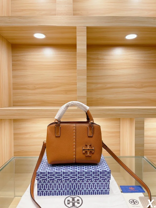 Tory Burch Handbags Tote Bag product detail image 15