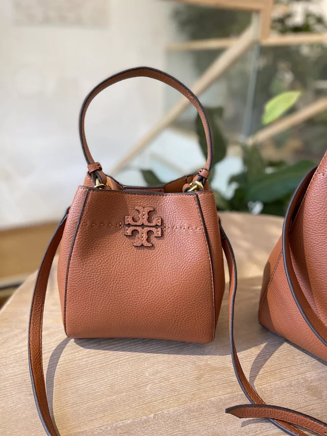Tory Burch Crossbody Bags Logo Leather Bag product detail image 10