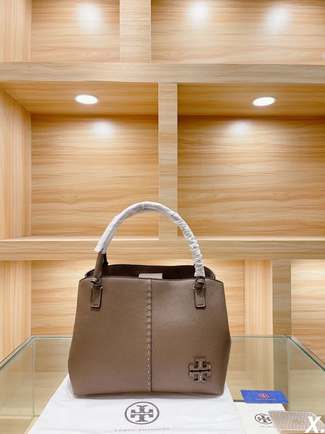 Tory Burch Handbags Double T logo tote bag product detail image 11