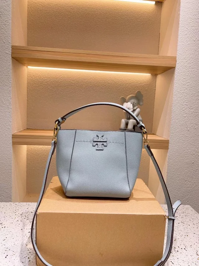 Tory Burch Crossbody Bags McGraw bucket bag with top handle product detail image 1