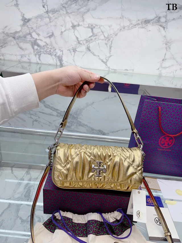 Tory Burch Shoulder Bags Logo Bag product detail image 2
